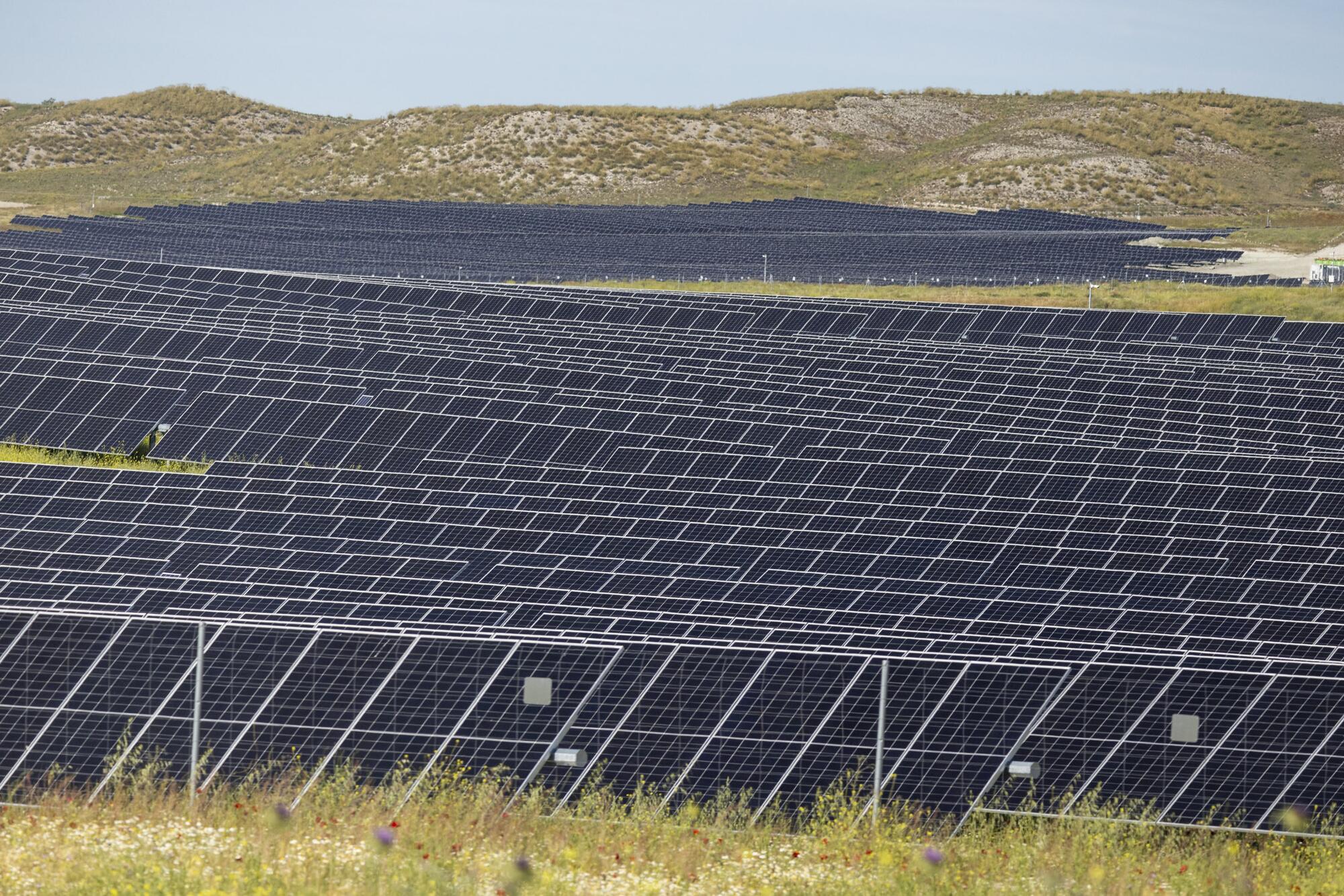 Paneles Solares A40 Cuenca